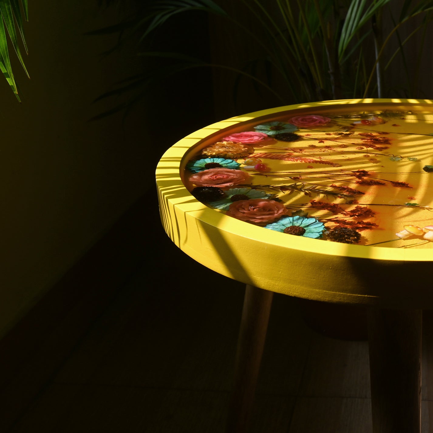 Whispering Petals - Handmade Epoxy Resin Table