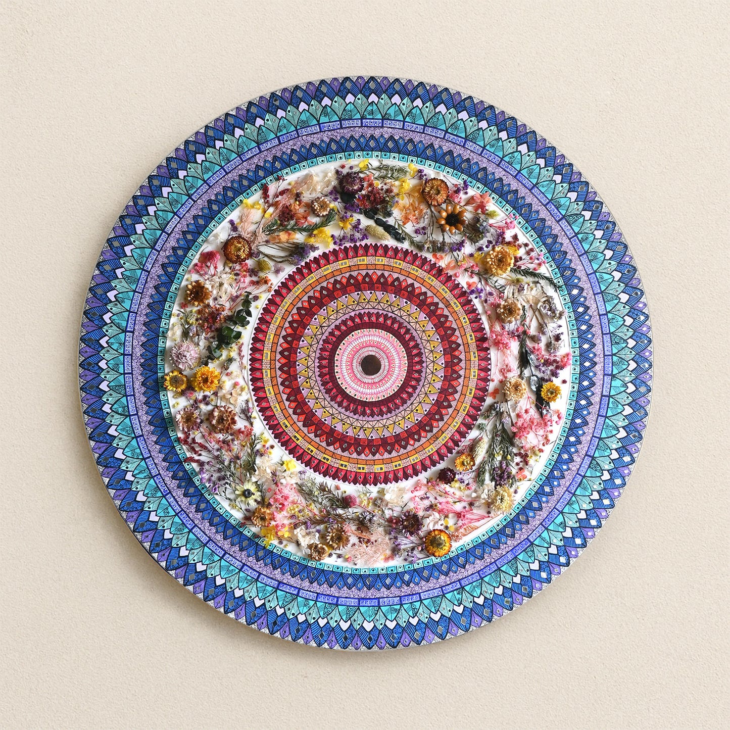 The Blooming Sphere 92x92cm