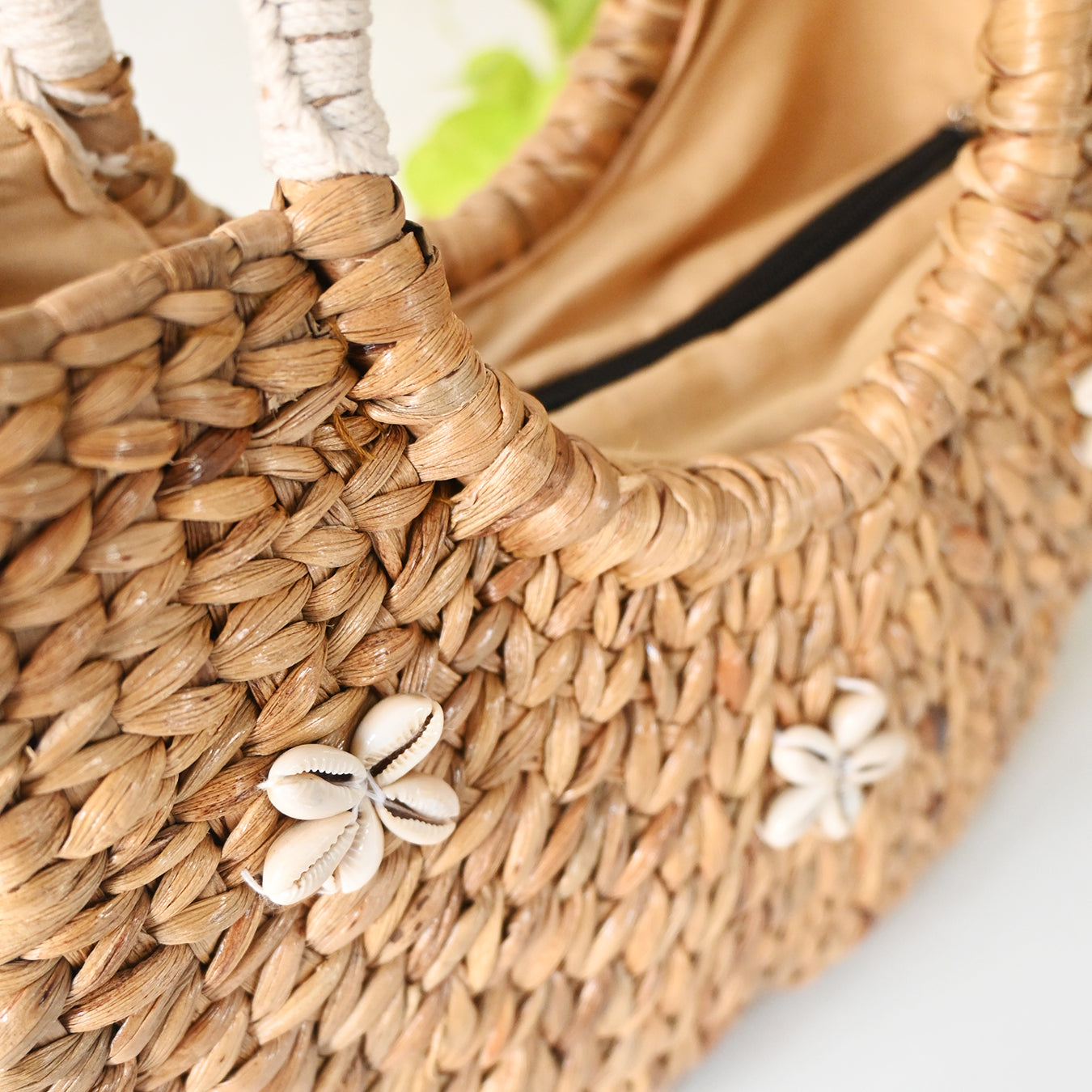 EcoWeave Tote – Eco-Friendly Woven Handbag for Women