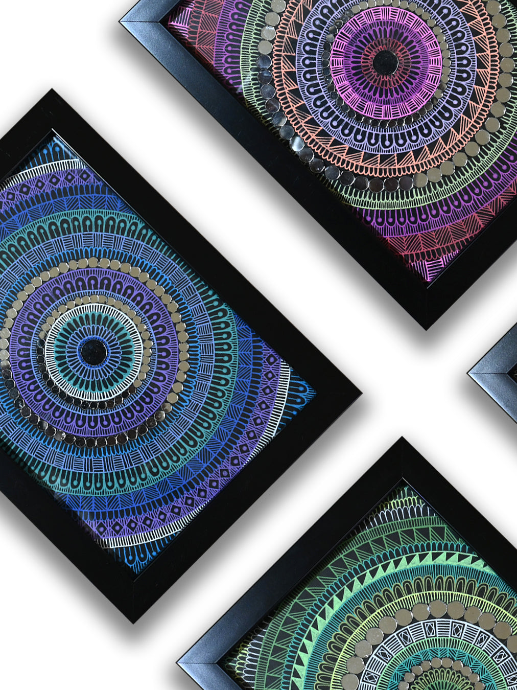 Neon Harmony – Set of 4 Mandala Art 23x17cm
